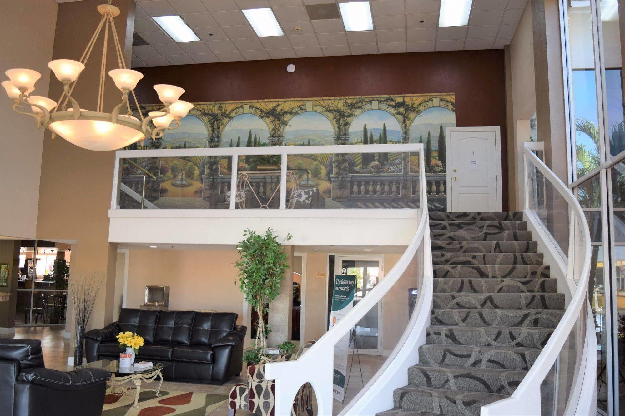Quality & Conference Center Hotel New Port Richey